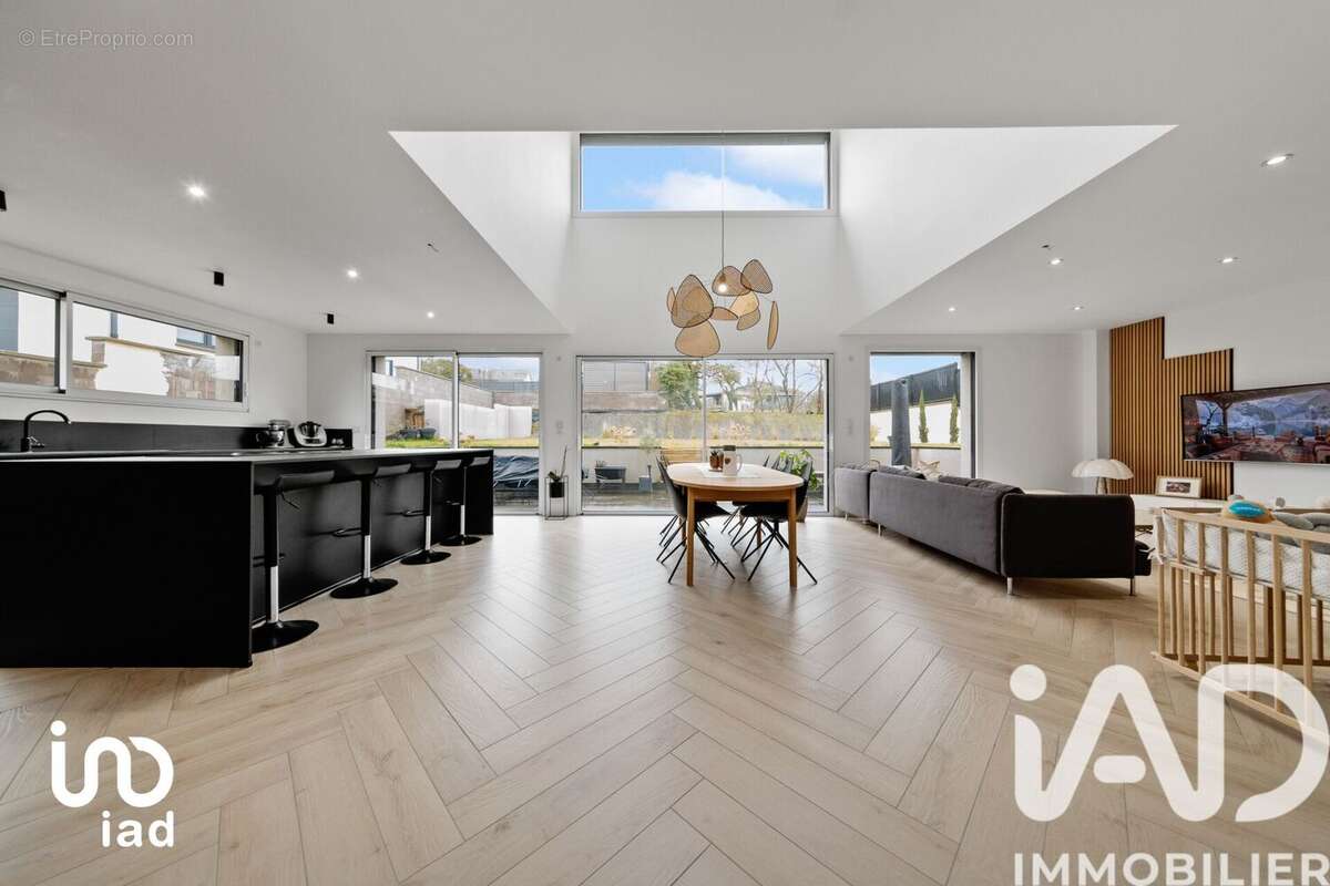 Photo 2 - Maison à DISTROFF