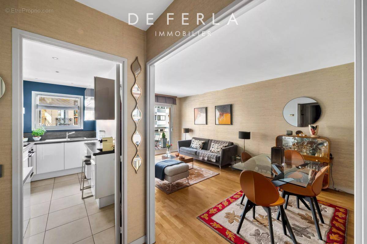 Appartement à PARIS-15E