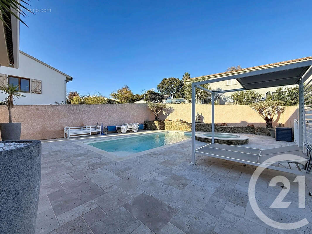 Maison à SAN-NICOLAO