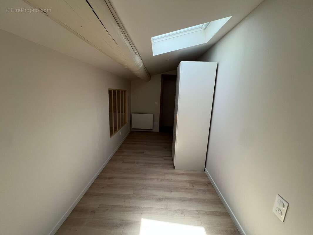 Appartement 31 m² à Marseille-4e  - photo 4