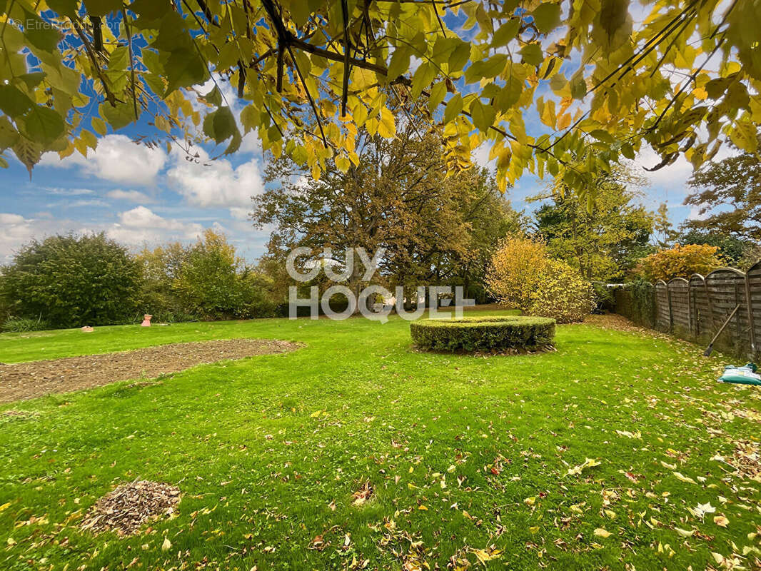 Maison à CHAUMES-EN-BRIE