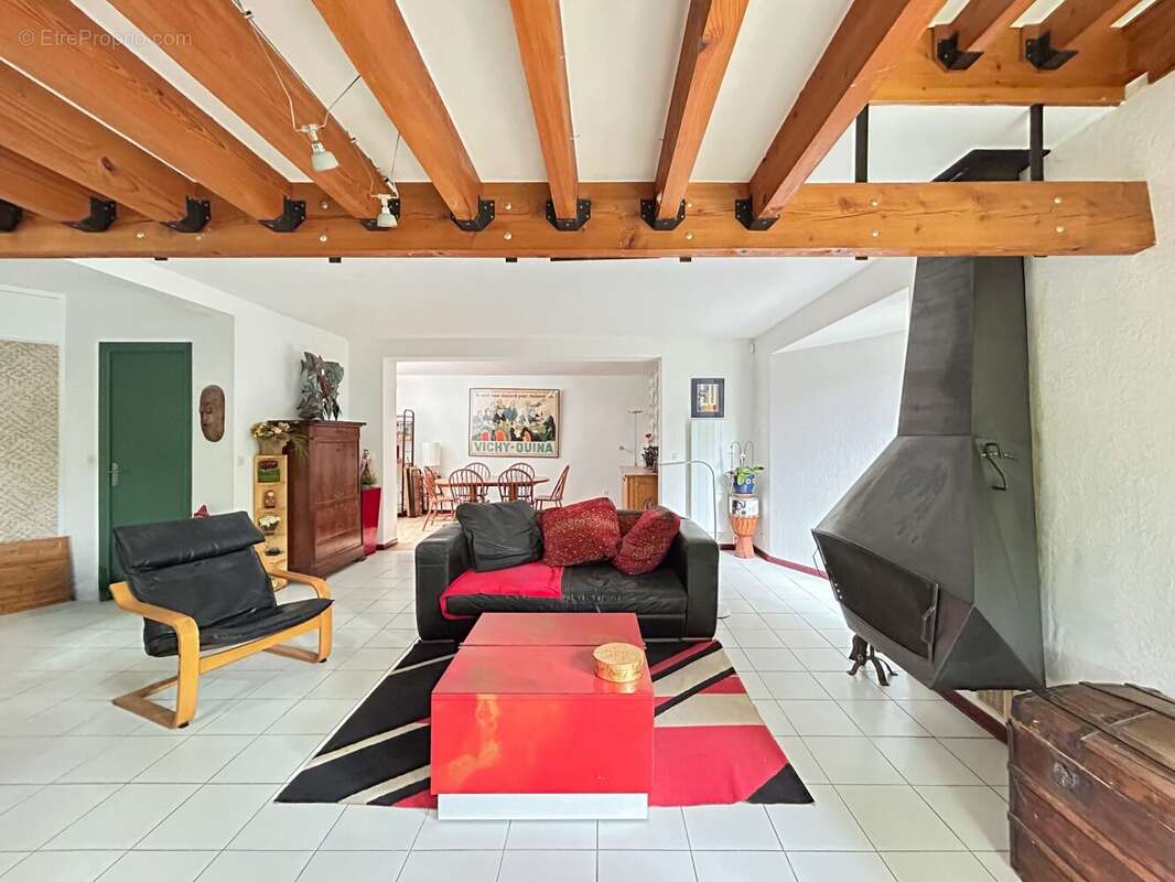 Maison à LA FRETTE-SUR-SEINE