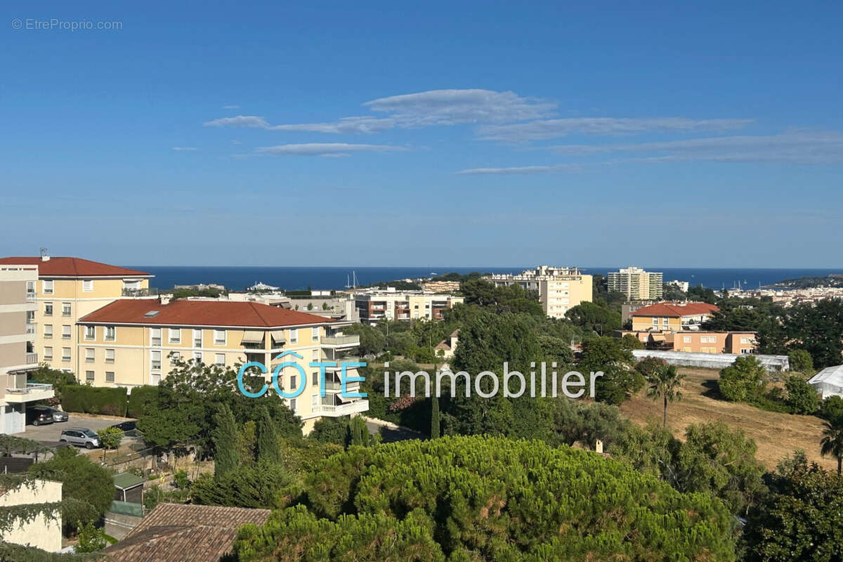 Appartement 68 m² à Antibes  - photo 9