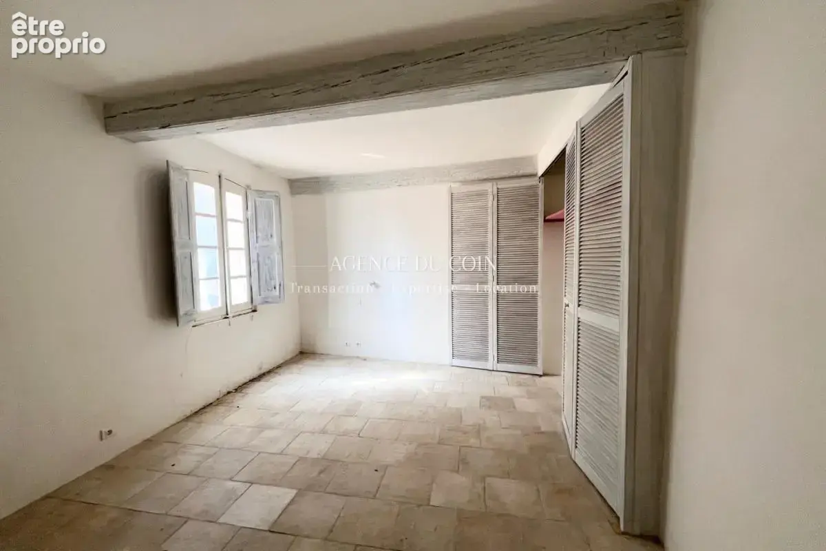 83830 claviers haut var superbe batisse de village a renover - photo 10