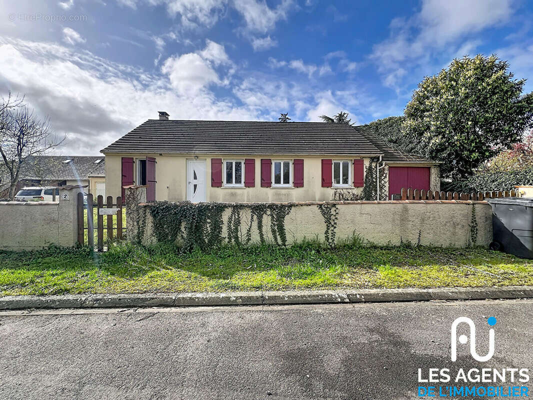 Maison à MEUNG-SUR-LOIRE