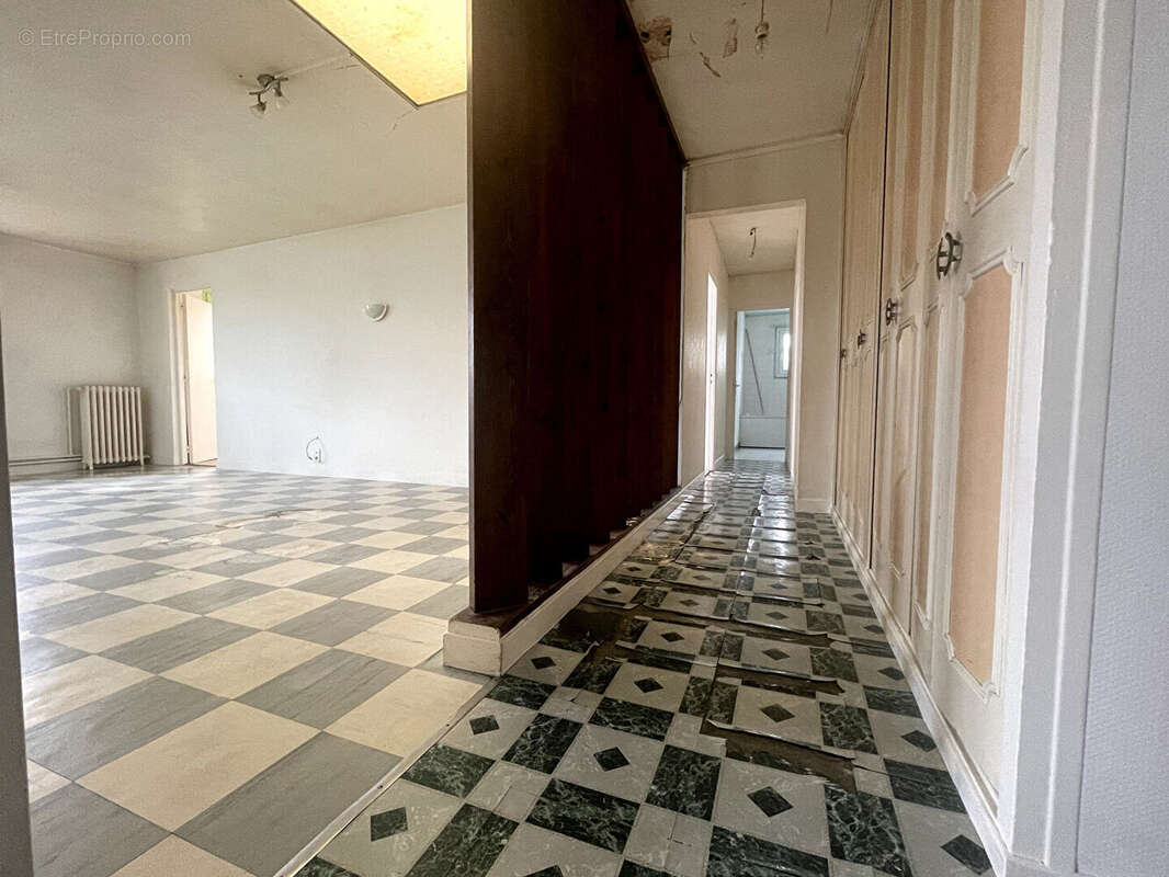 Appartement à SAINT-QUENTIN