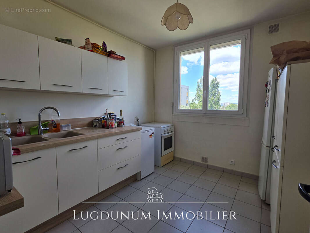 Appartement à BRON
