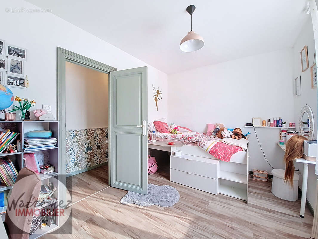 Maison à VIEUX-CONDE