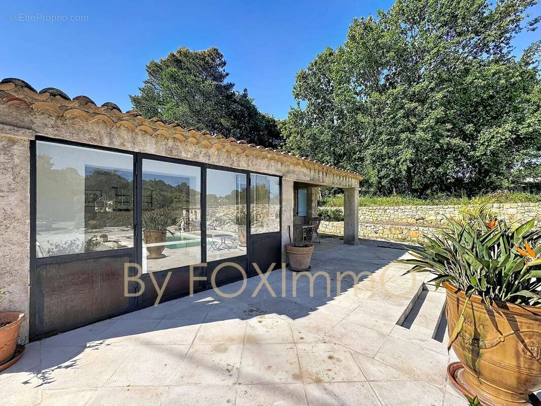 Maison à VALBONNE