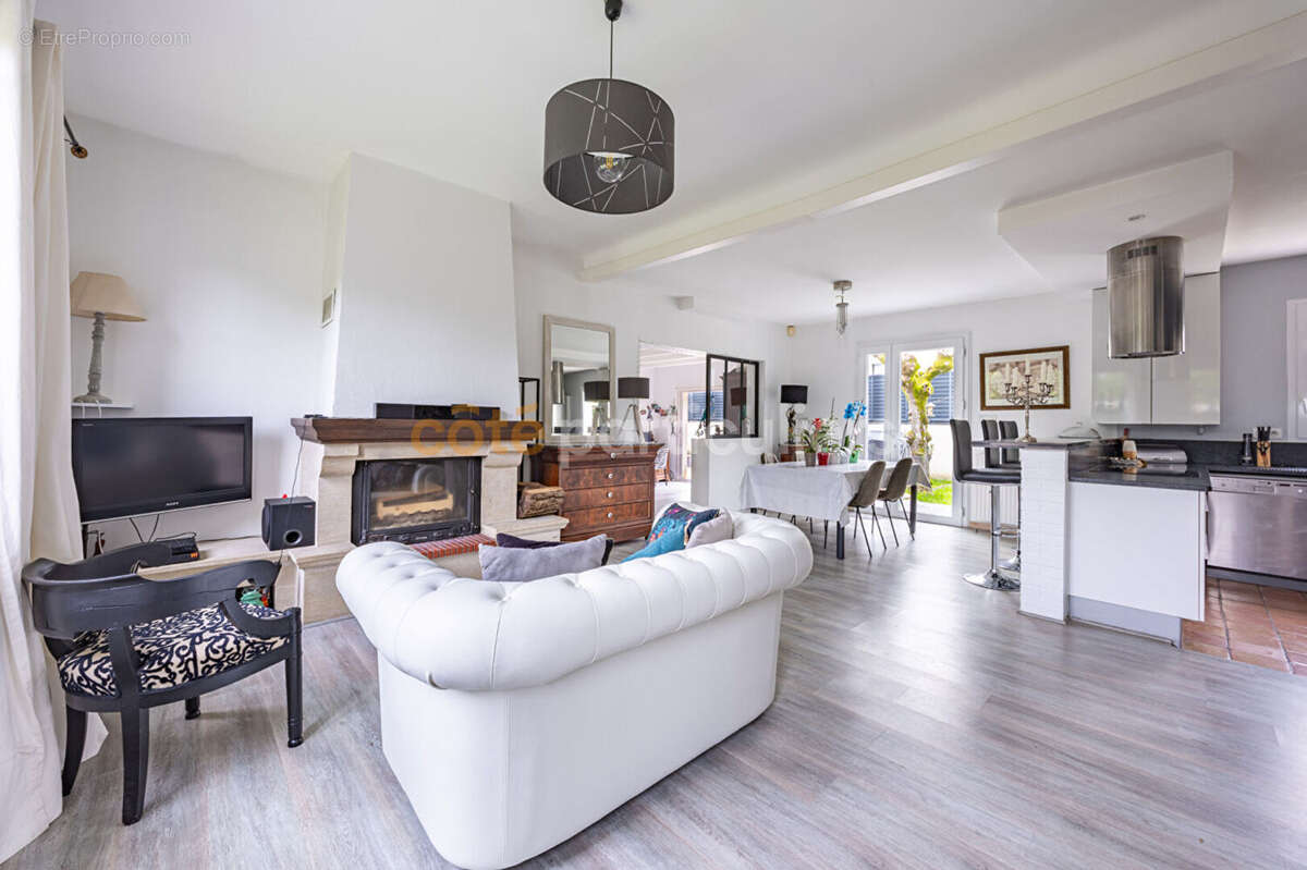 Maison à SUCE-SUR-ERDRE