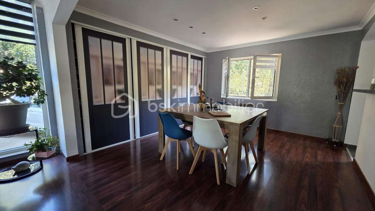  EN EXCLUSIVITÉ – VIDAUBAN – Maison traditionnelle de 171 m² avec piscine, terrain de 1 566 m² et fort potentiel - photo 14