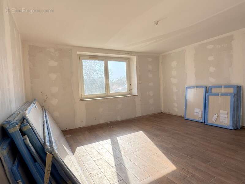 Maison à CIREY-SUR-VEZOUZE