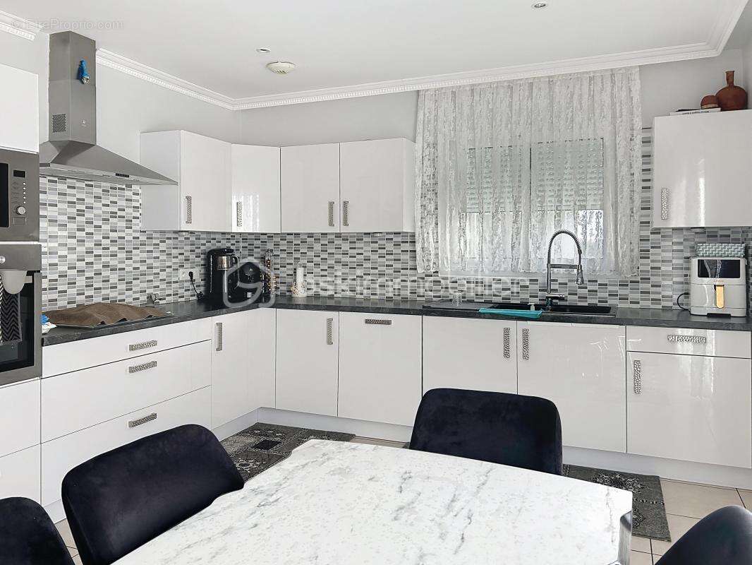 Maison à SAINT-USAGE