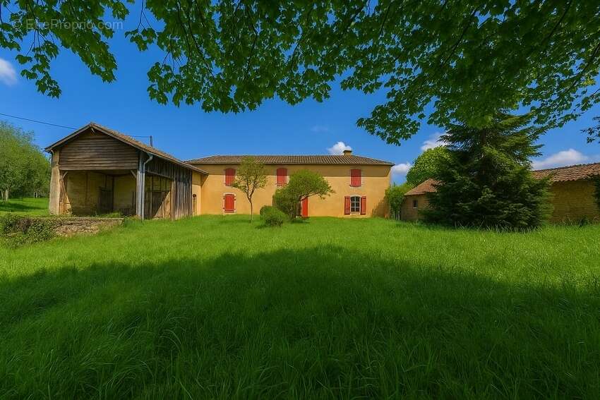 Maison à LAGUIAN-MAZOUS