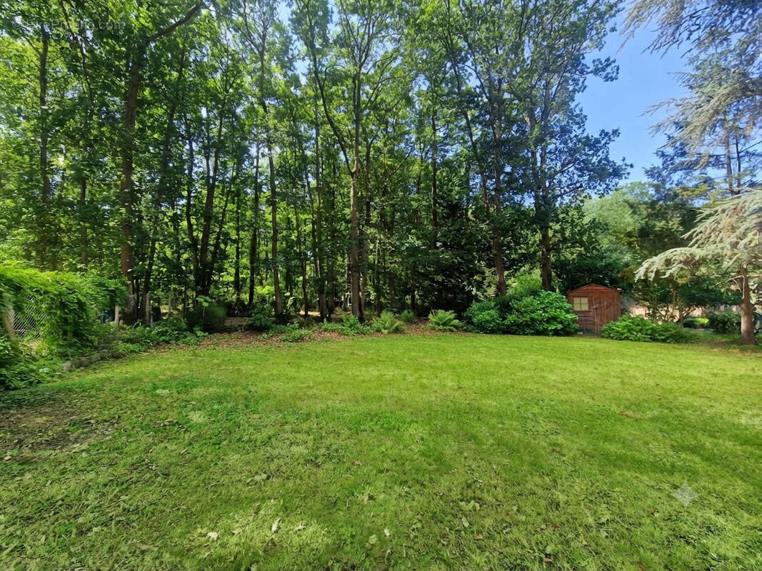 Maison familiale avec accès rapide à la RN12. Un cadre de vie paisible et verdoyant à visiter sans attendre ! - photo 12