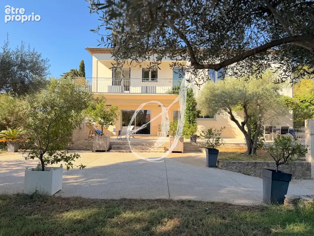 Villa de type 8, sept chambres avec jardin & piscine sur Saint Georges d'Orques - photo 2