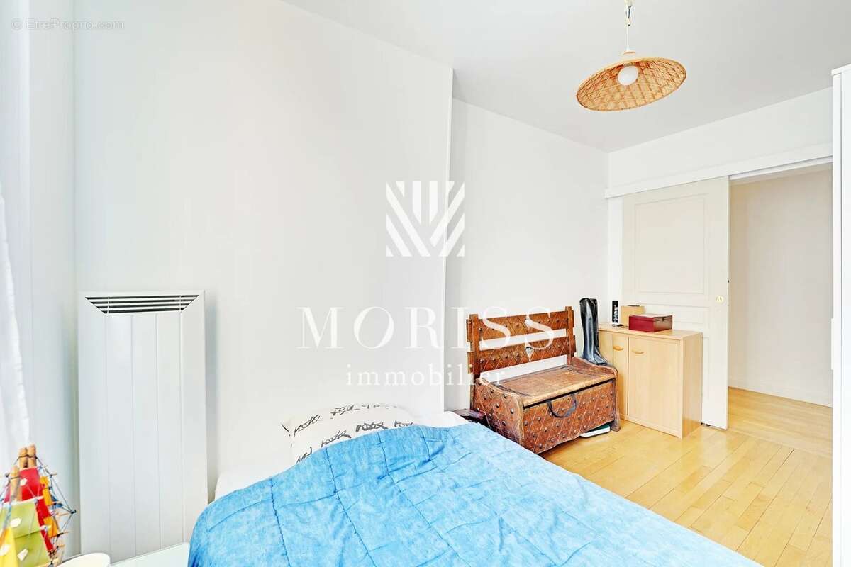 Appartement à PARIS-14E