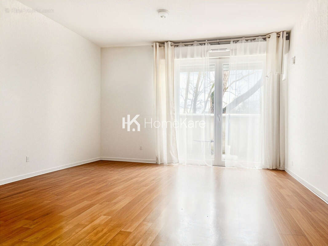 Appartement à VILLENAVE-D'ORNON