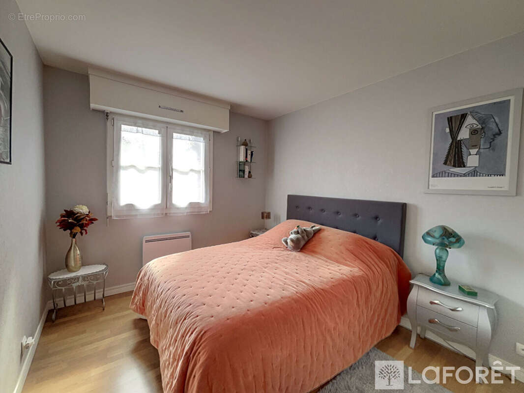 Appartement à GIF-SUR-YVETTE