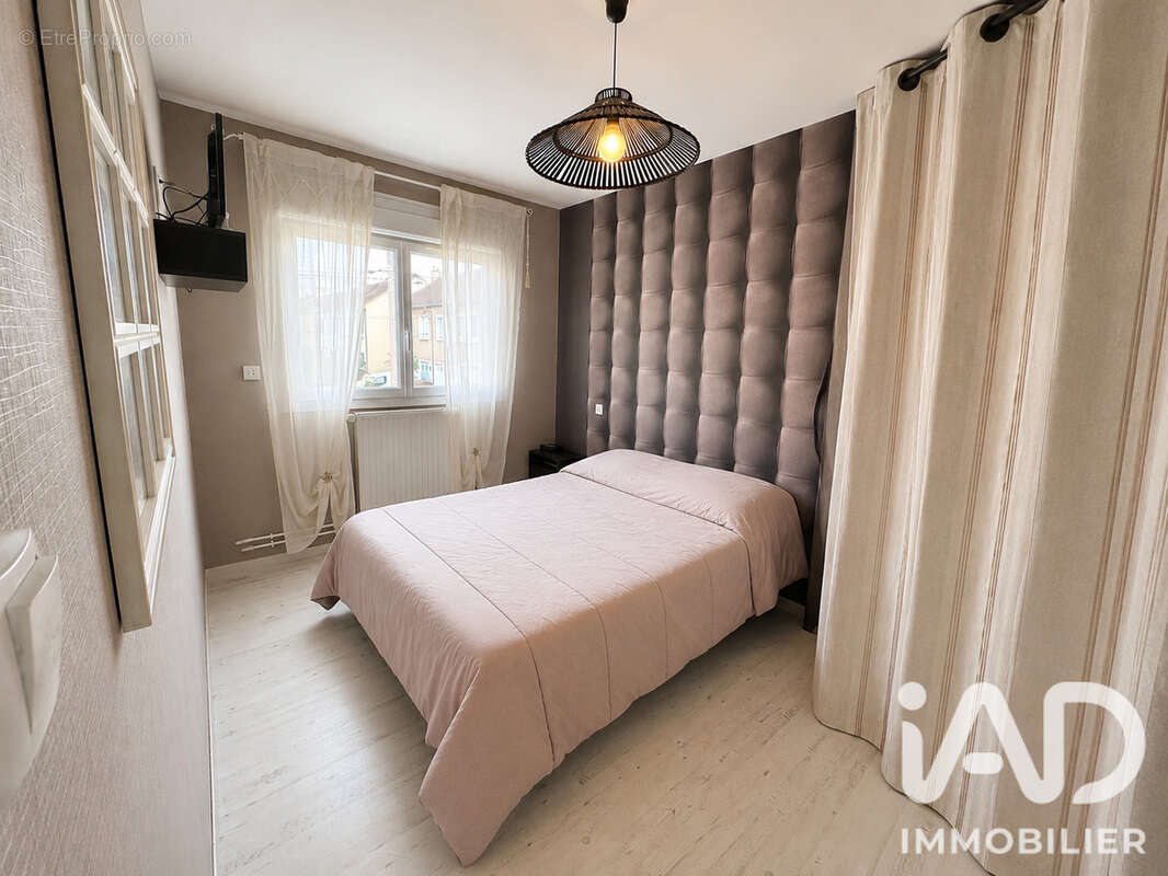 Maison 100 m² à Le Mans  - photo 8