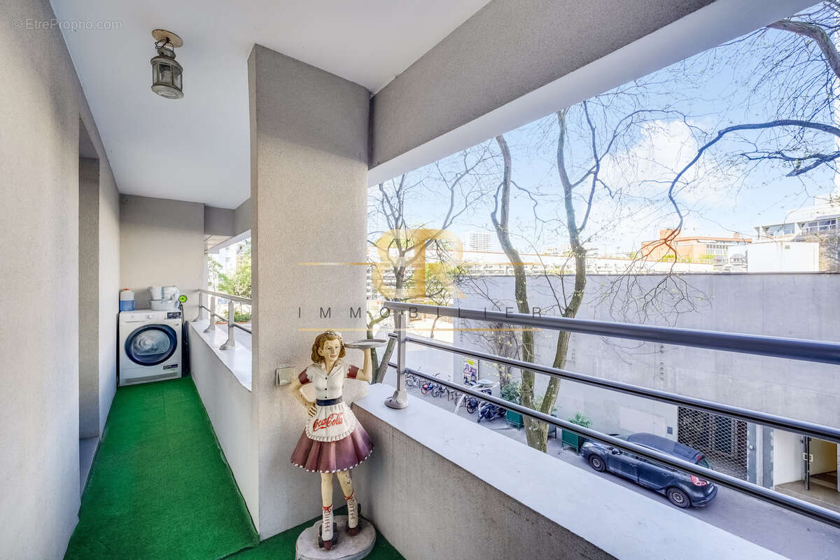 Appartement à PARIS-19E