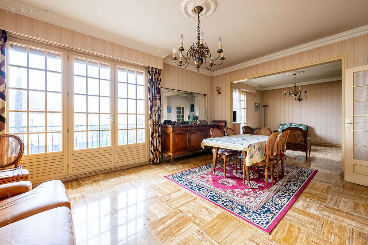 Maison à NOISY-LE-GRAND