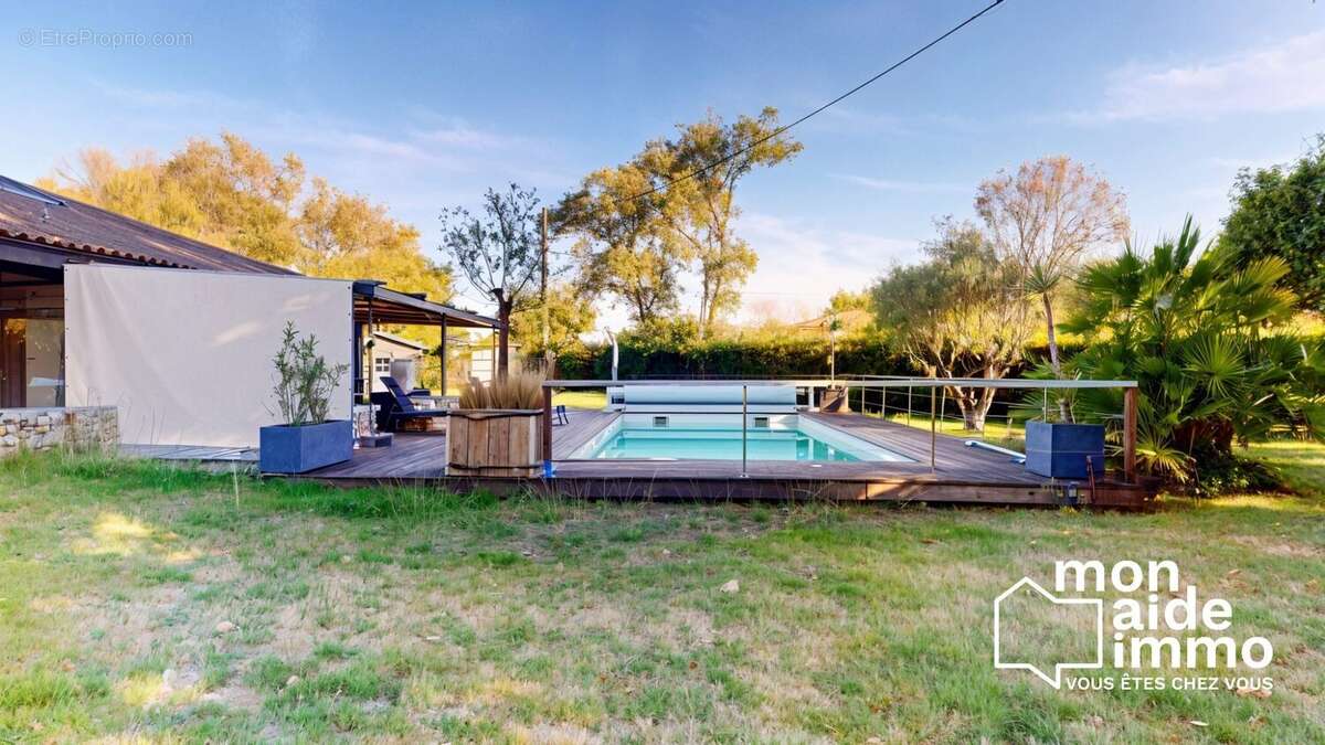 Maison à CARIGNAN-DE-BORDEAUX