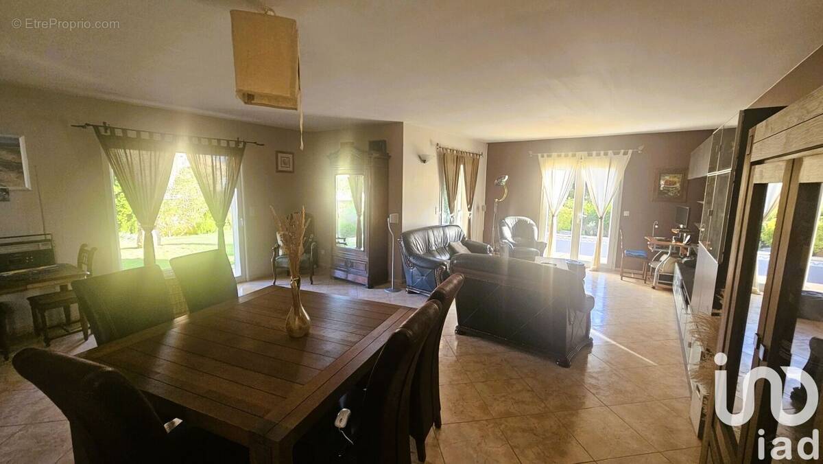 Photo 1 - Maison à LAURENS