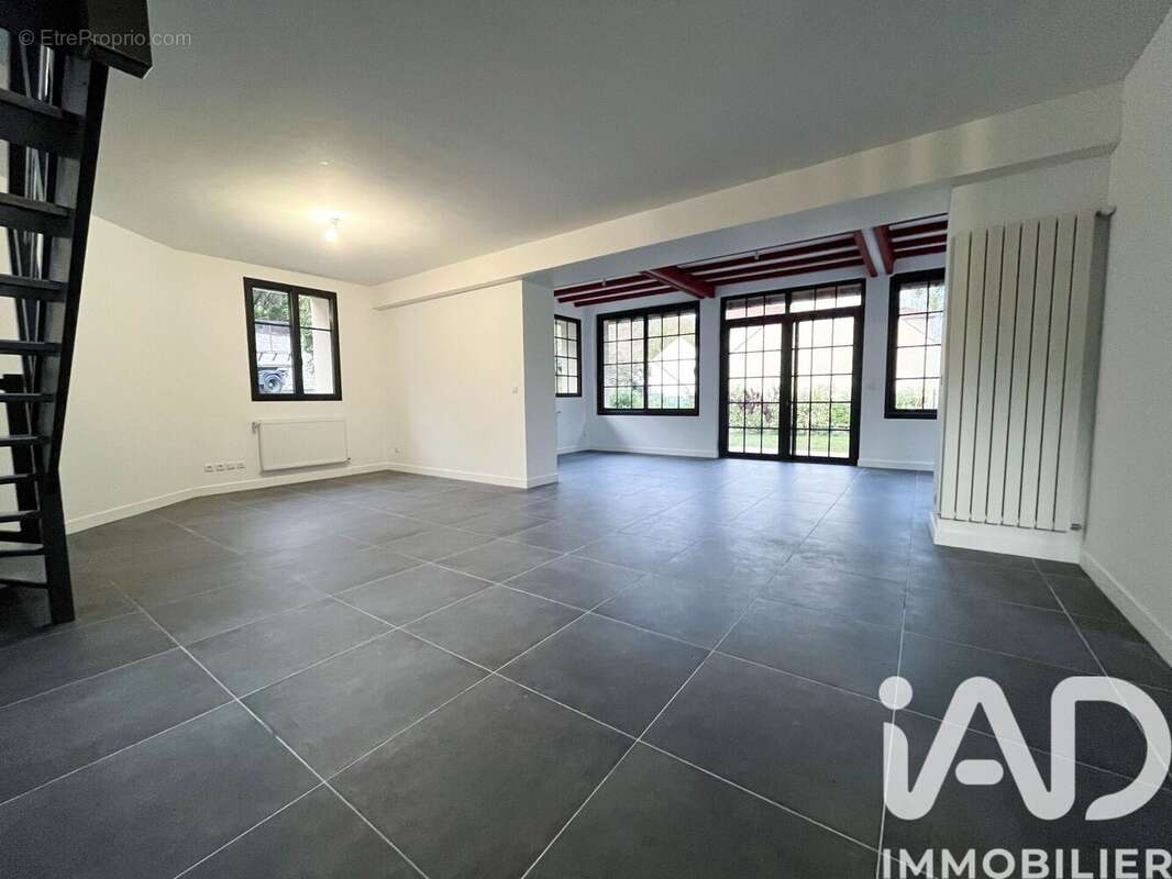 Photo 5 - Maison à MANTES-LA-VILLE