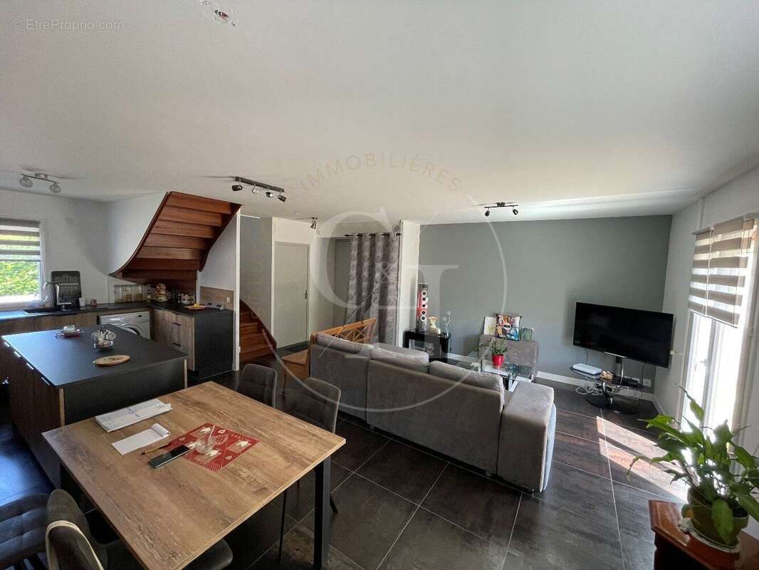 Photo 4 - Maison à VONNAS