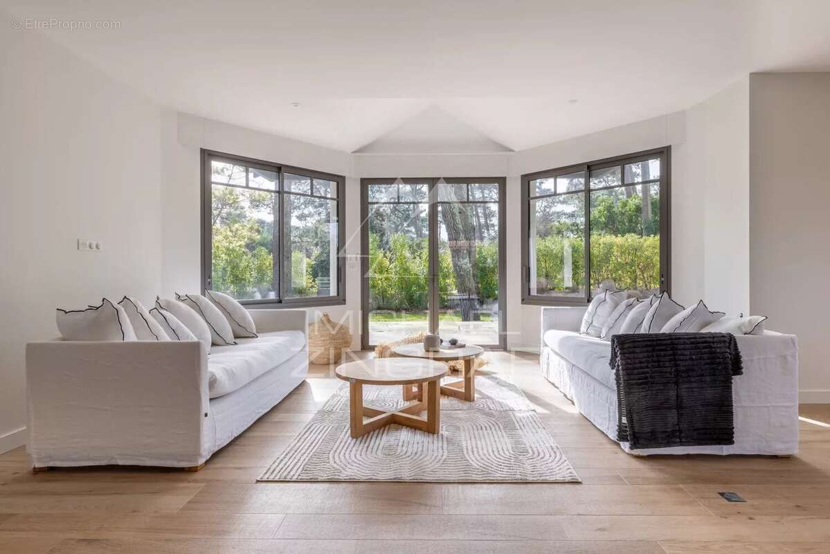 Maison à LE BOUSCAT