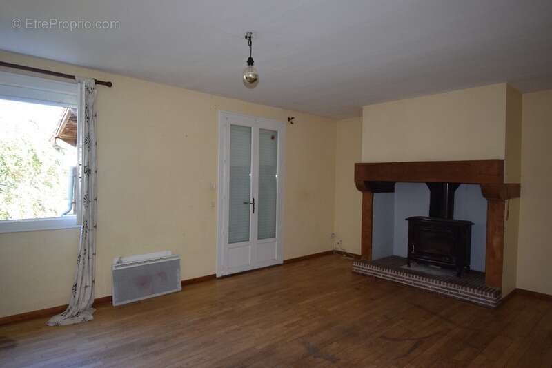 Maison à vendre 4 pièces TOUR DE FAURE (46) - photo 7