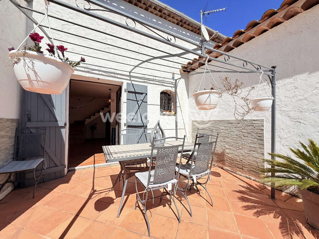 Maison à FAYENCE