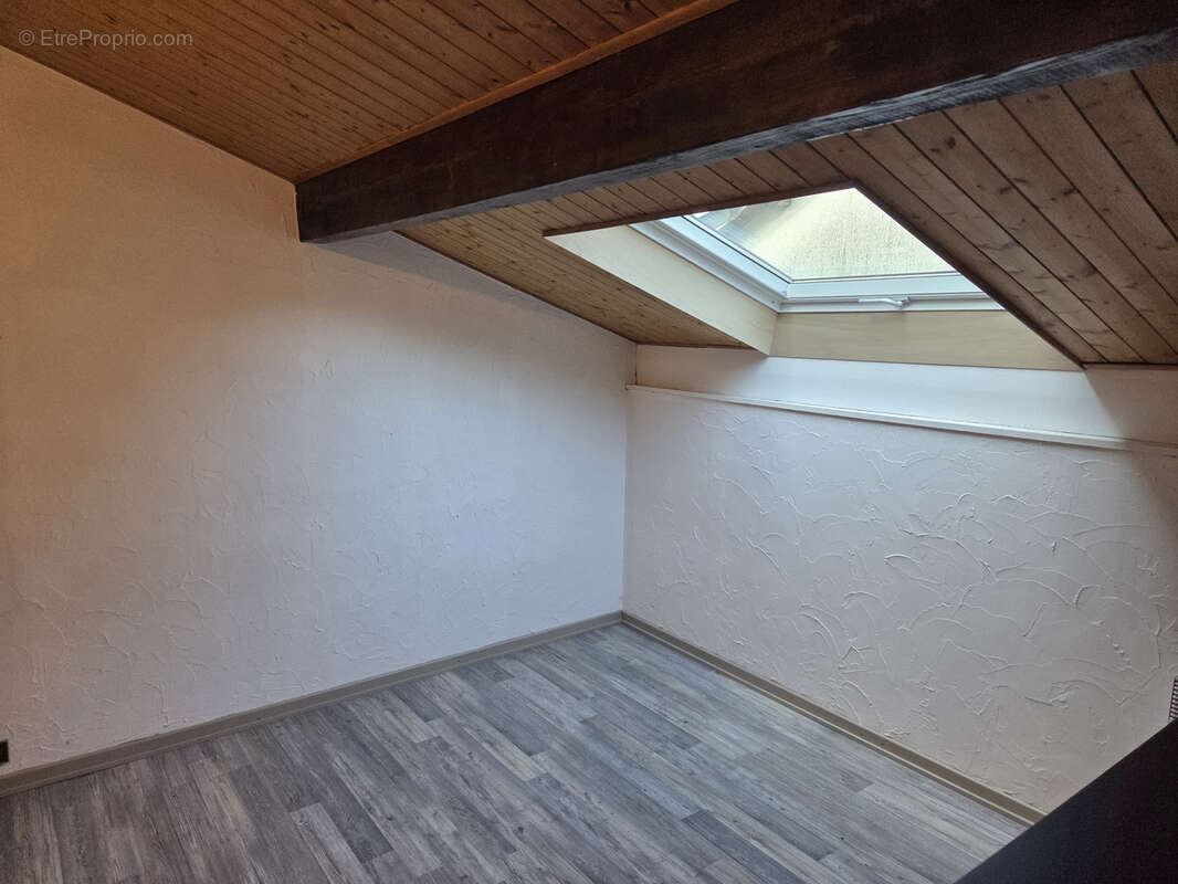 Appartement à GRANGES-NARBOZ