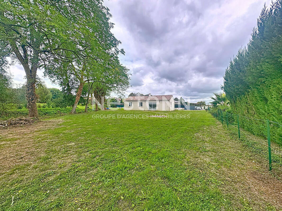 Maison à PAVIE