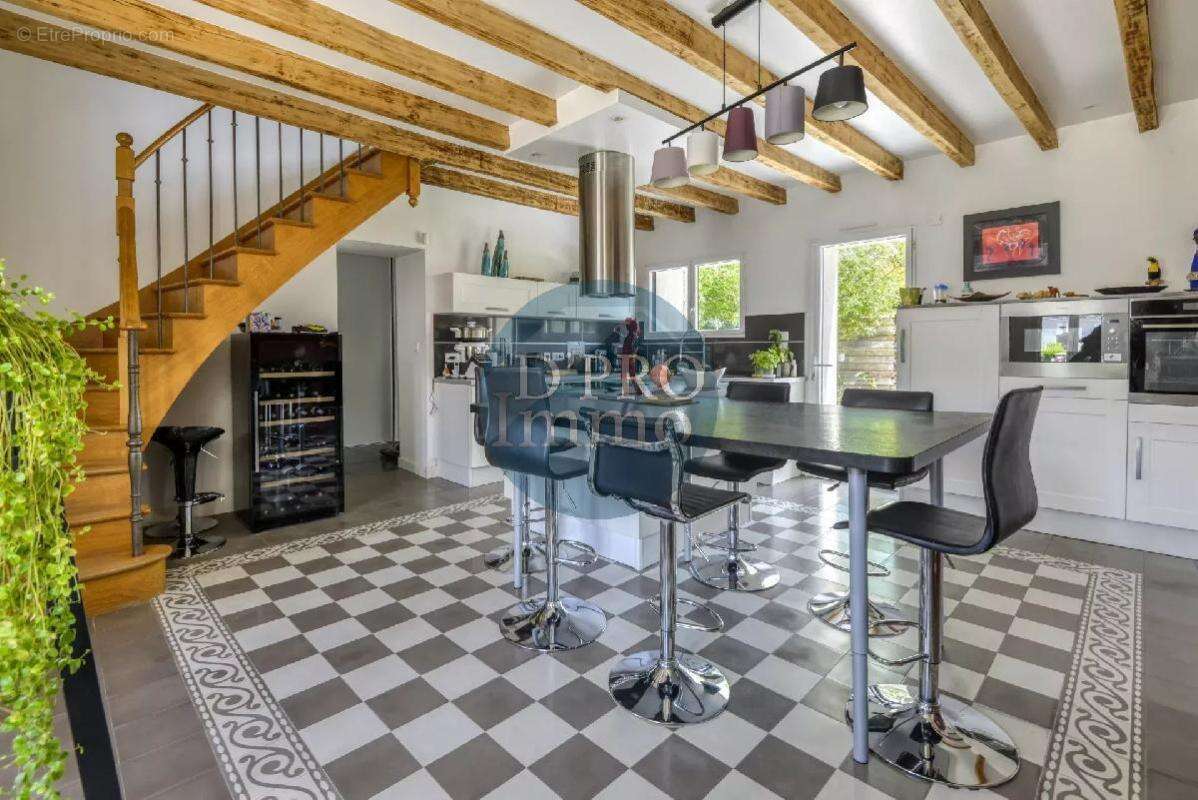 Maison à BASSE-GOULAINE