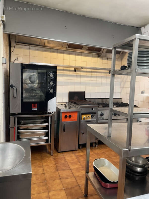 Commerce à CARCASSONNE