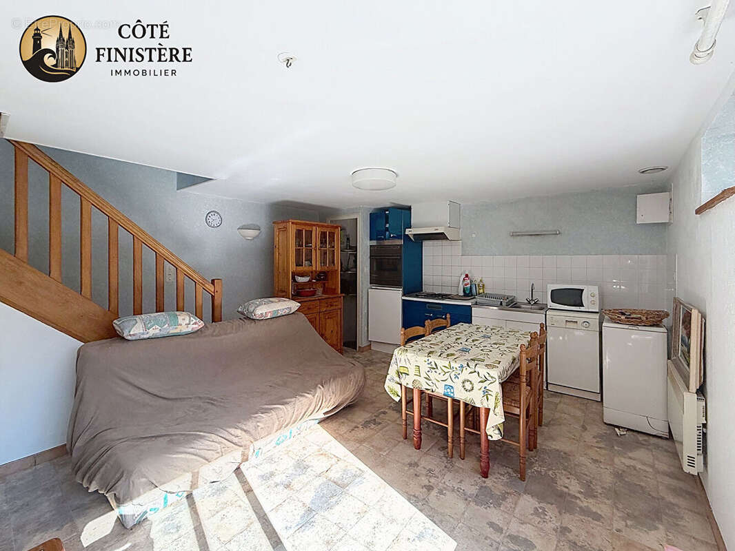 Maison à PLONEOUR-LANVERN