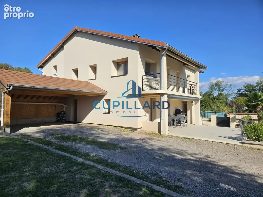 Maison entierement renovee - briennon proche port - photo 2