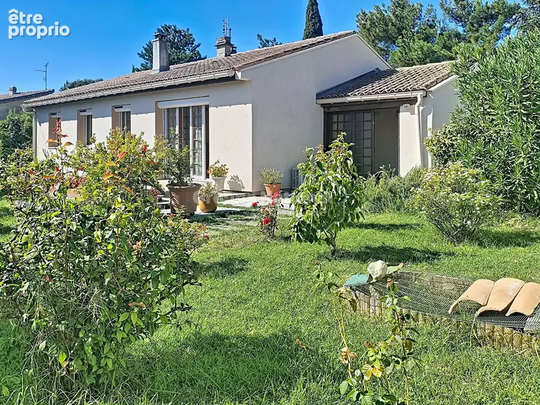 Maison à BOLLENE