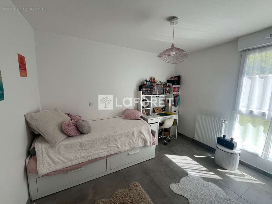 Appartement Villemomble 3 pièce(s) 66 m2 - photo 12
