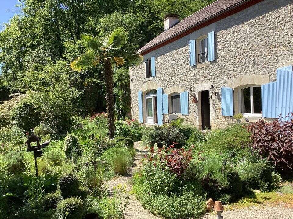 Maison à PUY-L'EVEQUE