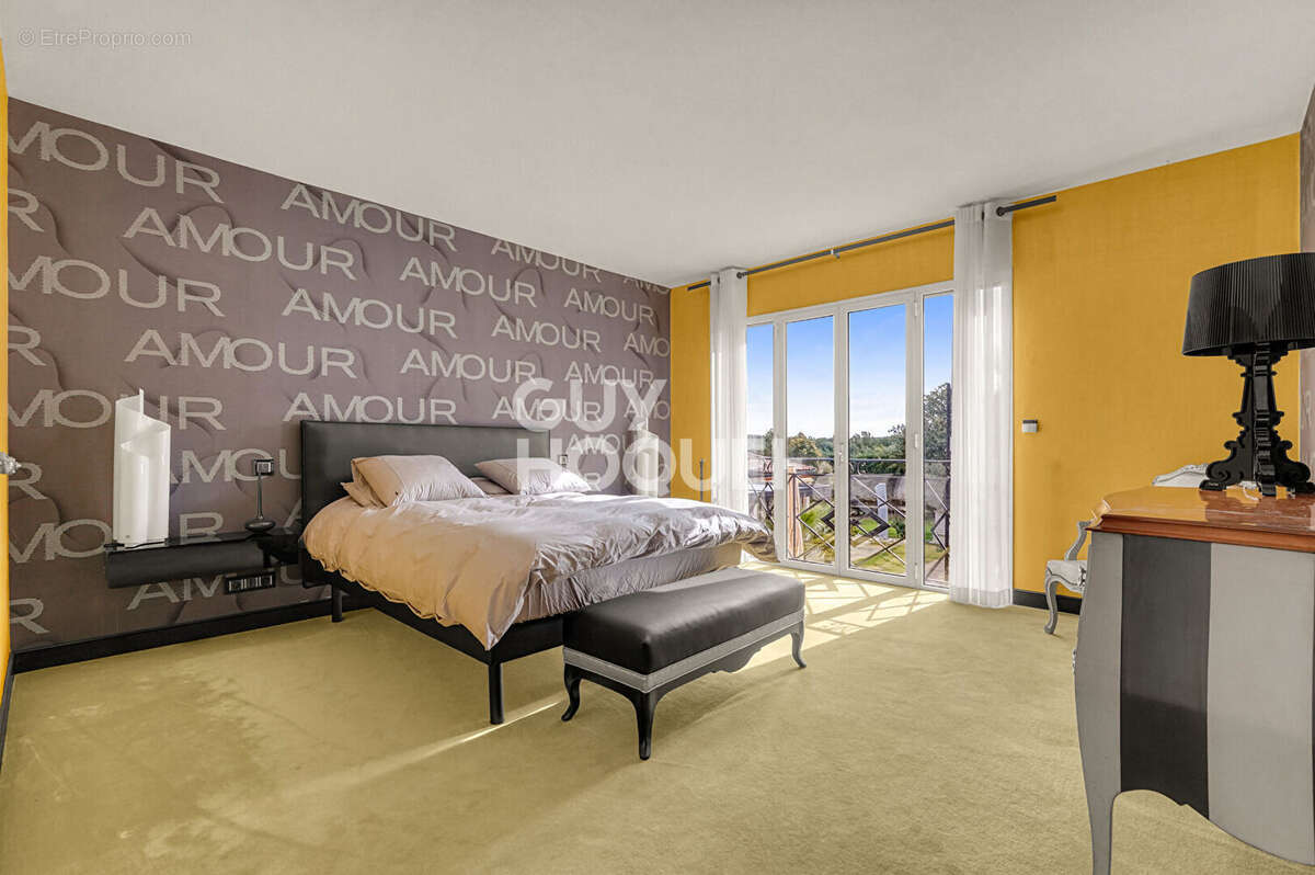 Maison à CASTELNAU-D&#039;ESTRETEFONDS