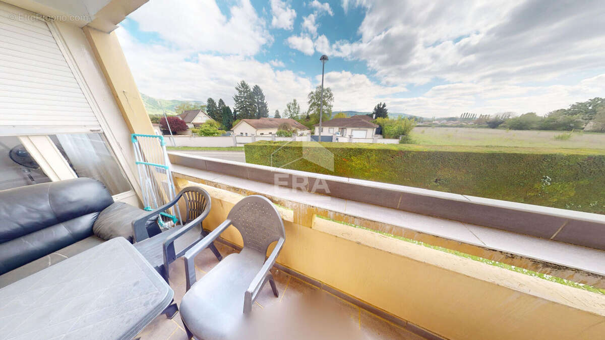 Appartement à LAGNIEU