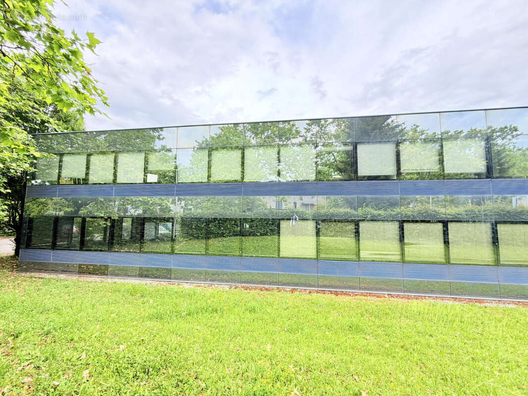 EXCLUSIVITE Archamps Ensemble de 4 bureaux (2 loués et 2 libres) avec rentabilité d'environ 12% !!! - photo 13