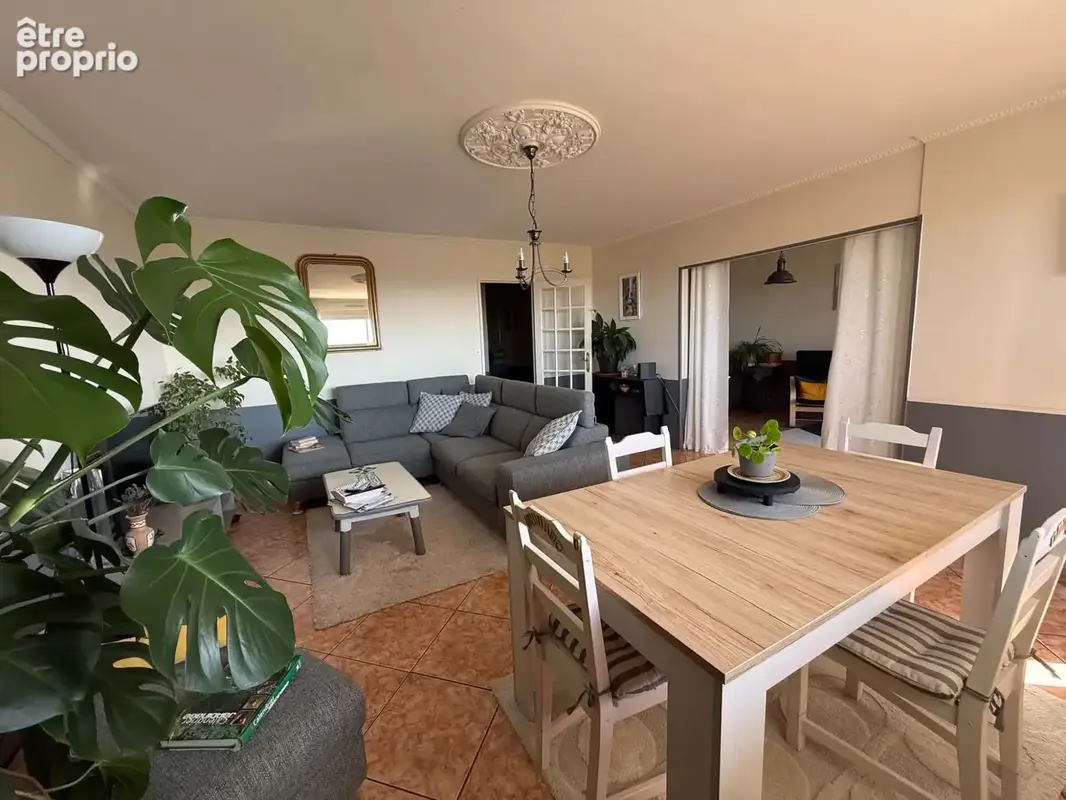 Appartement 4 pièces 90 m² à vendre à Charleville-Mezieres (08000) - photo 4