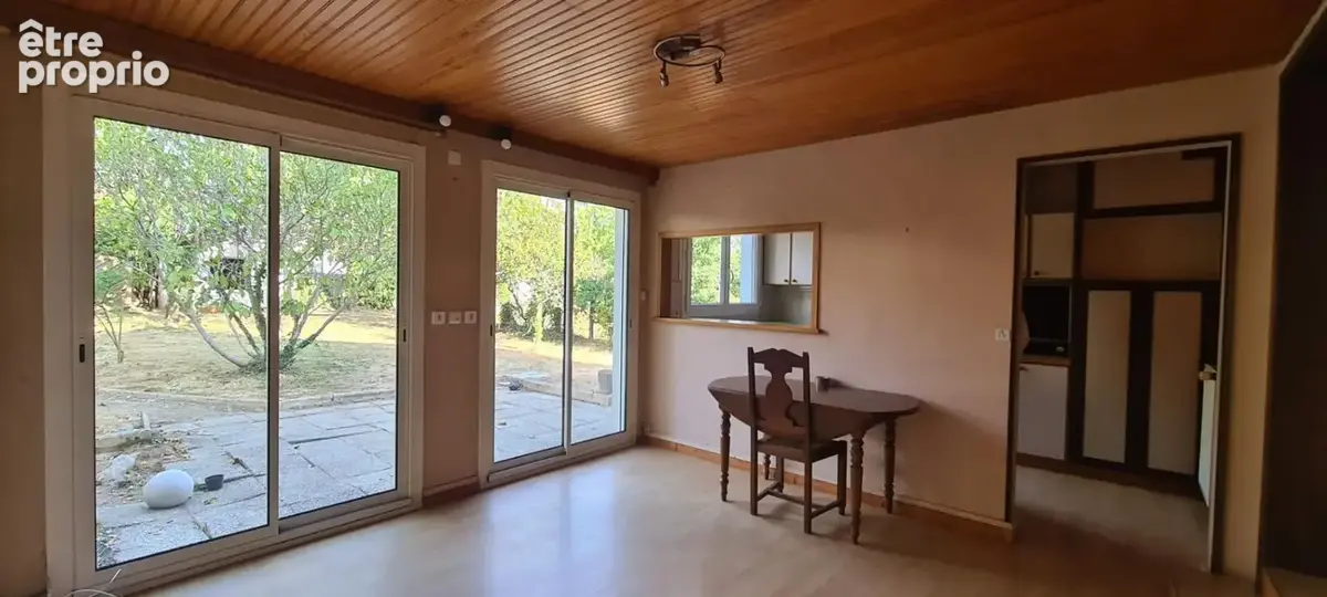 Maison Gorges Centre 8 P . 4 Chs . 174.34 M² . T 575 M² . Garage . Cave . Balcon - photo 11