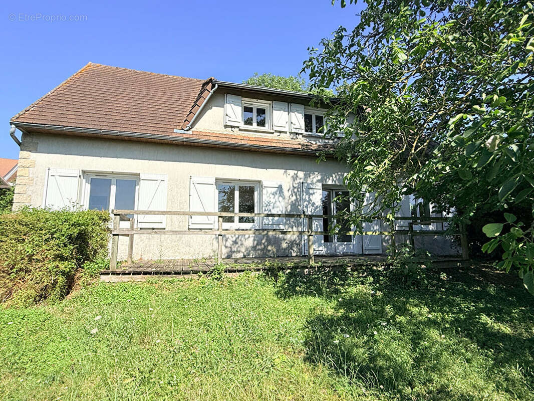 Maison à BEAUVAIS