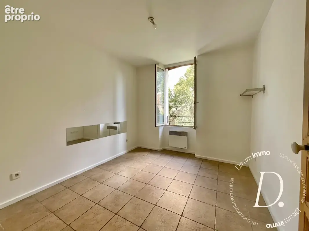Appartement 4 pièces 62 m² à vendre à Hyeres (83400) - photo 5