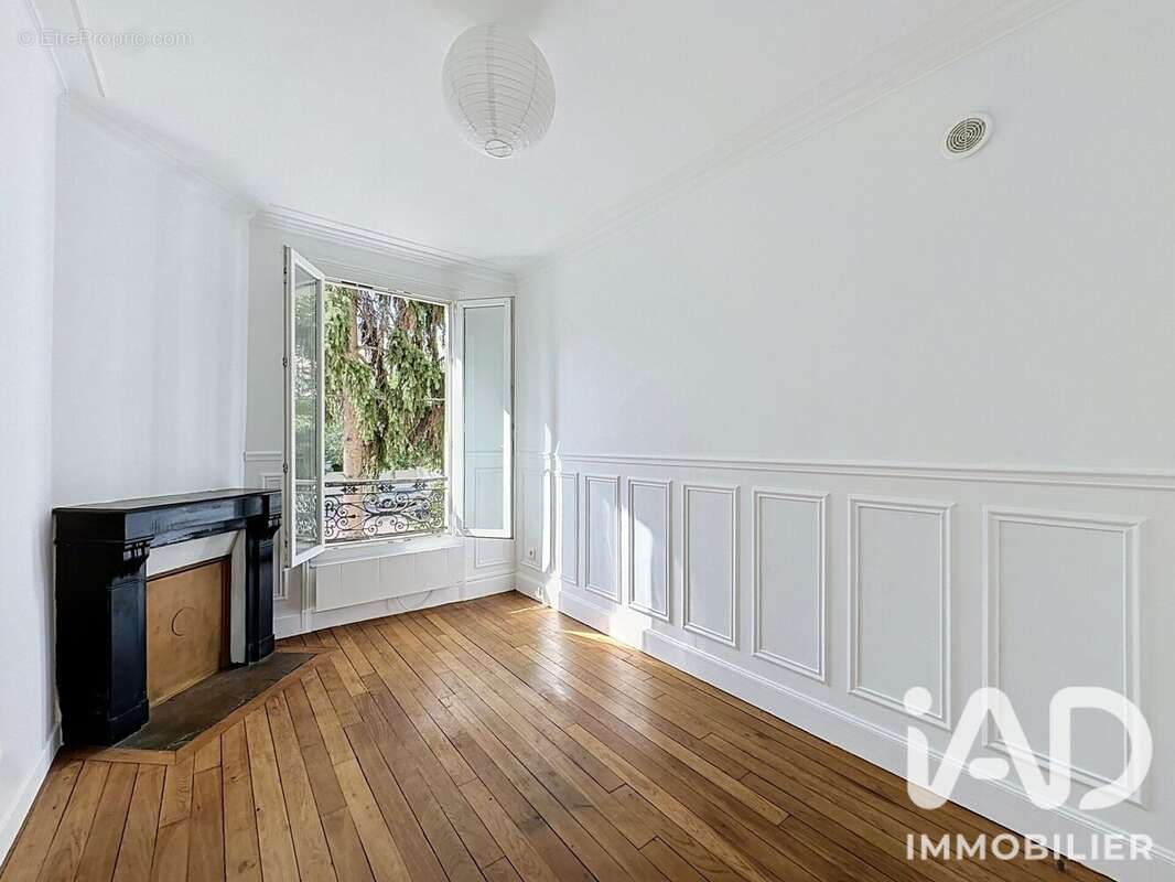 Photo 6 - Appartement à COURBEVOIE